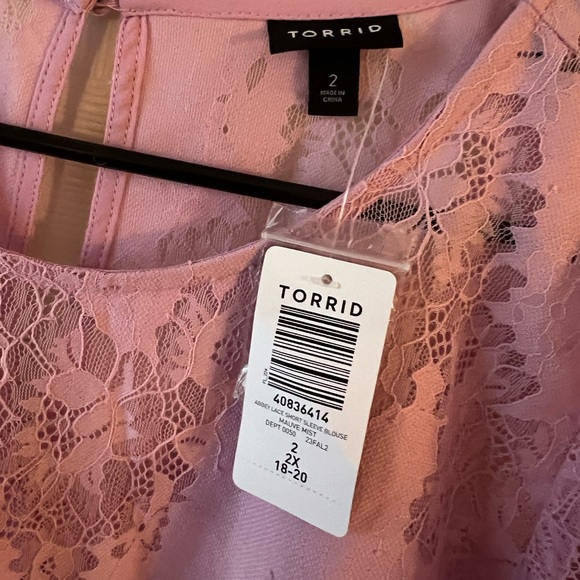 Torrid Abbey Lace Short Sleeve Blouse Size 2x NWT - Picture 8 of 9